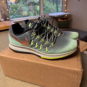 Nike Zoom Pegasus running shoes